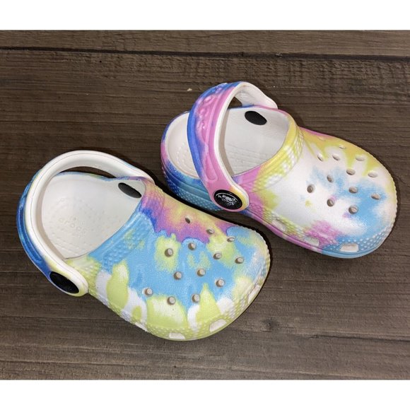 Crocs Unisex Shoes Kids 4C Classic Tie Dye Graphic Slip- on Clogs 205451 - Picture 3 of 11